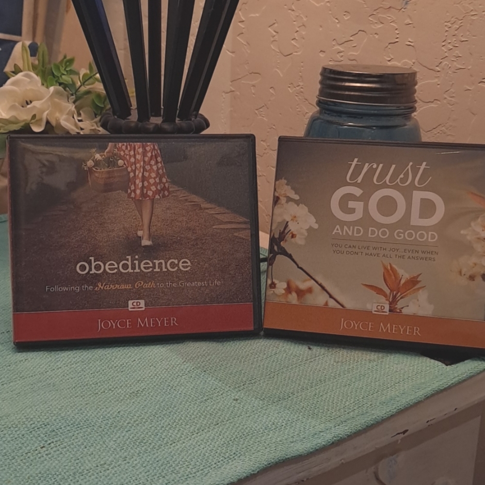 2 Joyce Meyer Sermon Series, Trust God & Do Good and Obedience both 4 cd packs
